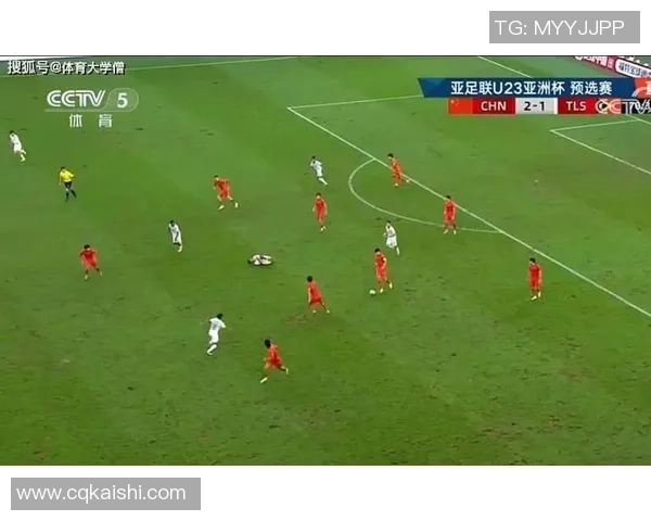 亲吻足球场草坪庆祝进球的球星有哪些他们背后的故事揭秘